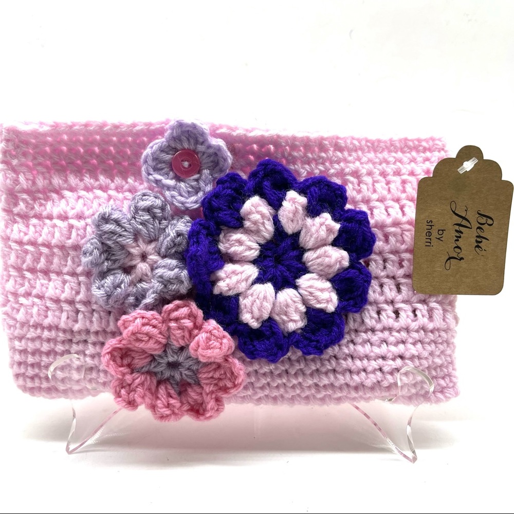 NWT Handmade Crochet Clutch Pink Snap Close - Picture 2 of 10